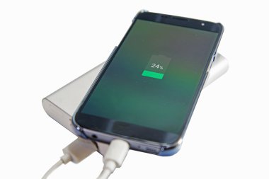 akıllı telefon şarj