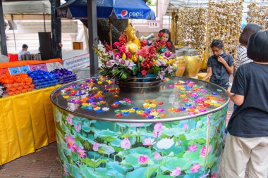 Nakhonpathom, Tayland - 31 Ekim 2020: Praying Homang 'da Phrapathom Chedi etkinliği