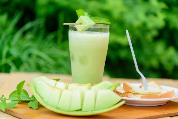 Melon Mleka Smoothie Szklance Pieczonym Chlebem — Zdjęcie stockowe