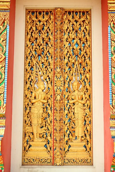 Public Thai temple door — Stock Photo, Image