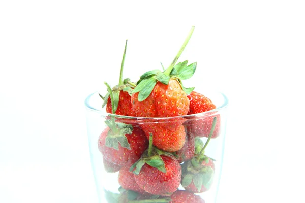 Erdbeere im Glas — Stockfoto