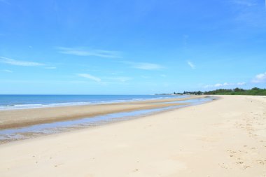 Güzel sahil ve deniz