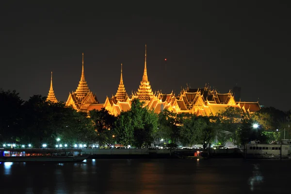 Wat Phra Kaew, az éjszakai — Stock Fotó
