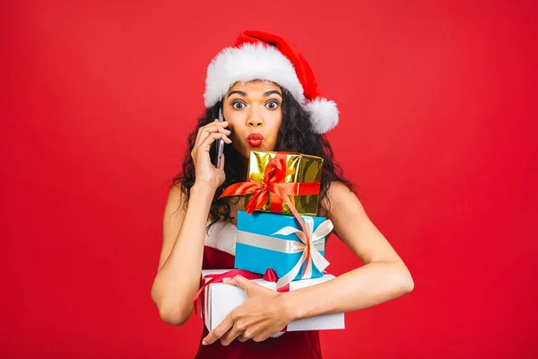 Happy Excited African American Woman Red Santa Claus Outfit Mobile — Stock Photo, Image