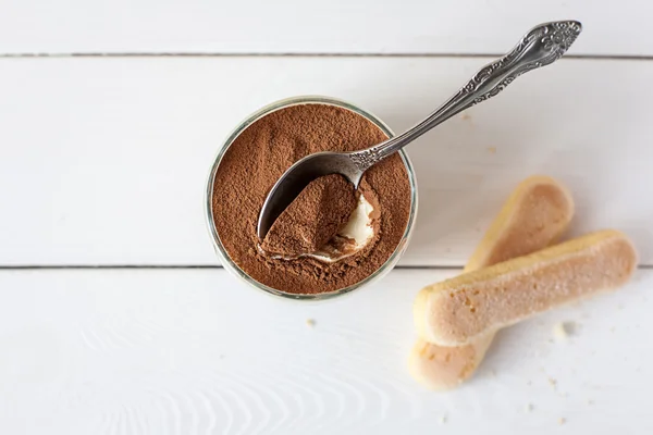 İtalyan tatlı tiramisu cam
