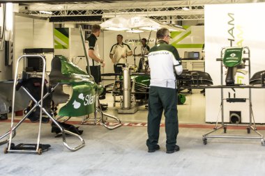 Mekanik Caterham F1 takımı.