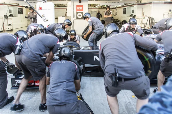 Sauber F1 Team. Meccanica. Sostituzione delle ruote . — Foto Stock