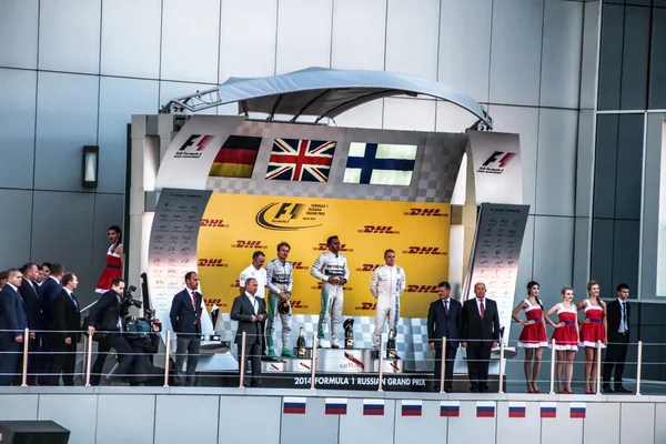 Le podium du premier Grand Prix de Russie . — Photo