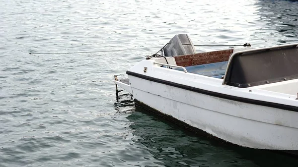 Motorboot Afgemeerd Haven — Stockfoto