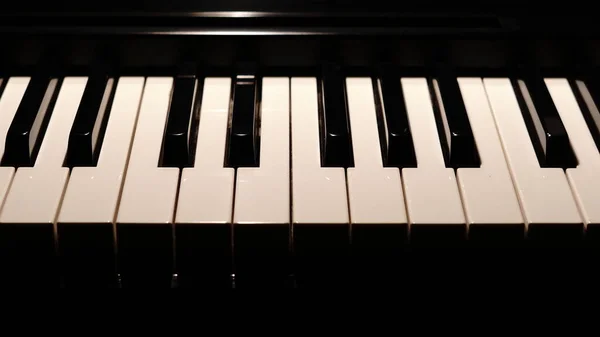 Zongora Billentyűzet Közelről — Stock Fotó