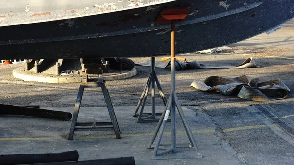 Reparação Barco Quilha Porto Seco — Fotografia de Stock