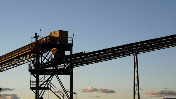 Tahıl maddesinin endüstriyel taşıyıcı bantları