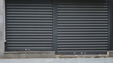 Endüstriyel kapalı mağaza kapıları