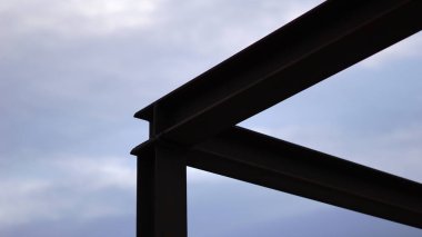 Yapısal çelik kiriş yapı silueti