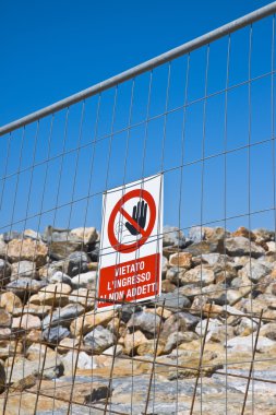 Hiçbir acces bir şantiye yetkisiz kişiler için