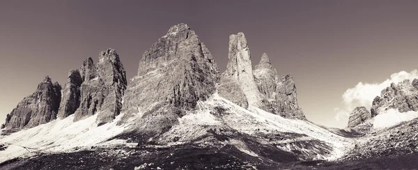 Lavaredo üç Cime Güney tarafında Milli Parkı Sexten Dolomites (İtalya üzerinde panoramik) — Stok fotoğraf