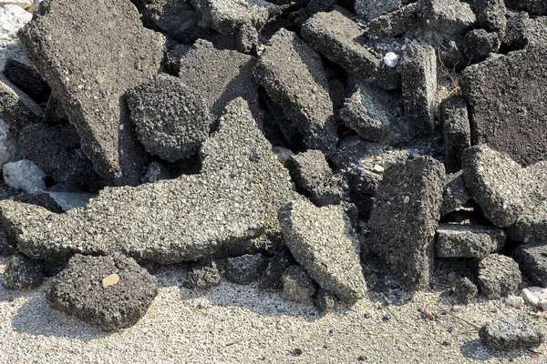 Трещины Асфальте После Сноса Дорожного Покрытия Строительной Площадке Ремонта Готового — стоковое фото