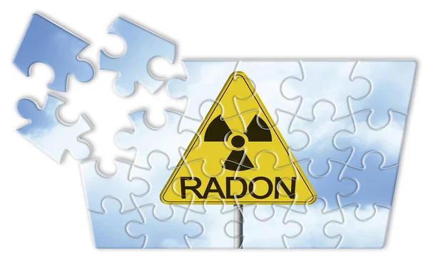 Radon Gas Radioaktív Szennyeződésének Veszélye Koncepció Közúti Radioaktivitás Figyelmeztető Szimbólumával — Stock Fotó