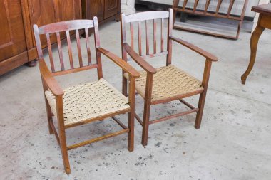 VINTAGE Tahta Sandalyeler RUSTİC STRAW koltuklar - antika ahşap dizaynlı klasik rustik mobilya, el yapımı işçilik ve doğal çiftlik tarzı iç dekorasyon için mükemmel