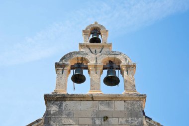 DUBROVNIK ŞEHRİ 'NİN MEDİYETİ - Dalmaçya' nın ünlü kentinin eski şehir merkezinin kentsel silueti ayrıca Ragusa Şehri - Avrupa, Hırvatistan