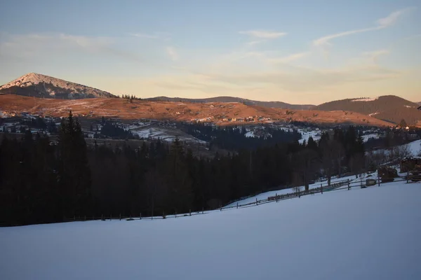 Puesta Sol Las Montañas Invierno — Foto de Stock