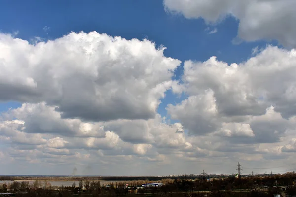 Kumulus Moln Bakgrund Blå Himmel — Stockfoto