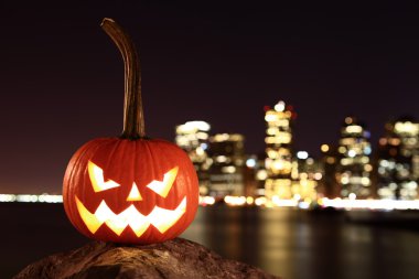 Halloween korkutucu kabak