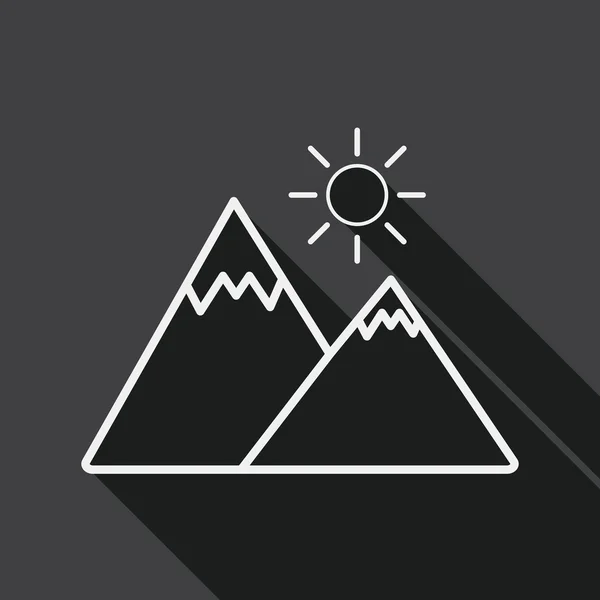 Mountain tourist flat icon with long shadow, line icon — ストックベクタ