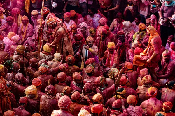 Mathura Uttar Pradesh Índia Janeiro 2020 Pessoas Jogam Cores Umas — Fotografia de Stock