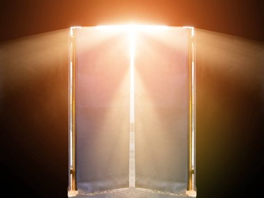 Parlak güneşli hava yazın dışarıda, ılık, yumuşak güneş ışınları siyah odanın tüm çatlaklarını ve kapılarını delip geçiyor ve odayı aydınlatıyor, kapı neredeyse açılmak üzere.