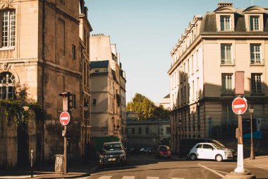 Paris, Fransa - 10.16.2016: Paris sokaklarında manzara 