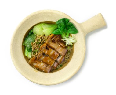 Çin usulü Çin yemeği Çin usulü Çin yemeği Çin usulü Çin usulü Çin usulü Çin usulü gevrek domuz etli yumurta eriştesi.