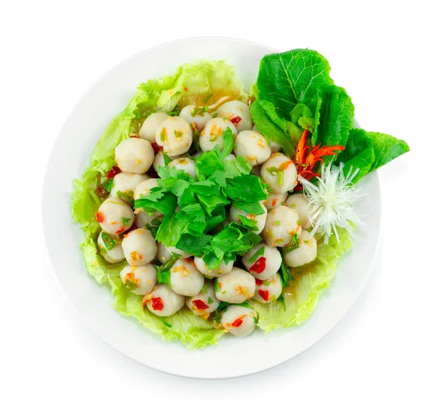 Ψαροκροκέτες Πικάντικη Σαλάτα Ταϊλανδέζικο Στυλ Διακοσμούν Σκαλιστά Λαχανικά Πάνω Όψη — Φωτογραφία Αρχείου