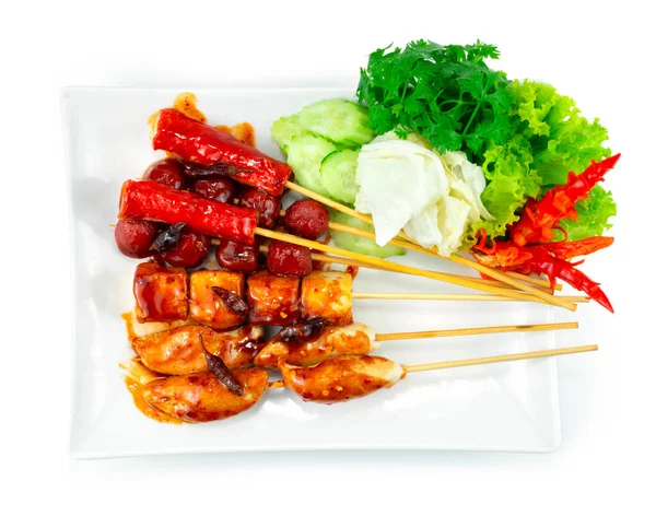 Deep Fried Mixed Meatballs Skewers Fry Chili Spicy Sauce Thai — Stok Foto