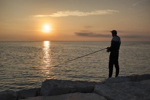 Pescatore all'alba — Foto Stock