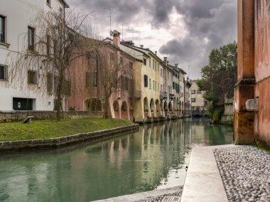 Treviso 'ya bir bakış, İtalya' nın tarihi bir kasabası. 
