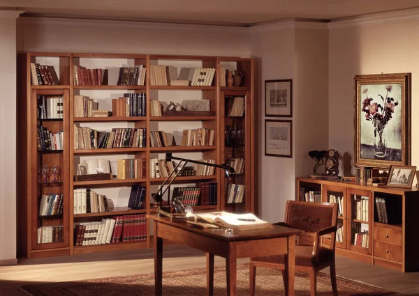 Single Shot Photo Room Wooden Bookcase — Stock Photo, Image