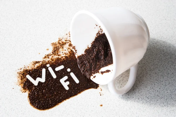 Wi-fi ve kahve fincanı