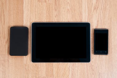 Office masaüstü görünümünü. Metin ekleme