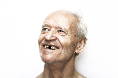 Mutlu yaşlı adam.