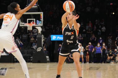 Phoenix, AZ / USA 11 Eylül 2020 'de Talking Stick Resort Arena' da Phoenix Mercury 'de Kia Hemşire Gardiyanı..