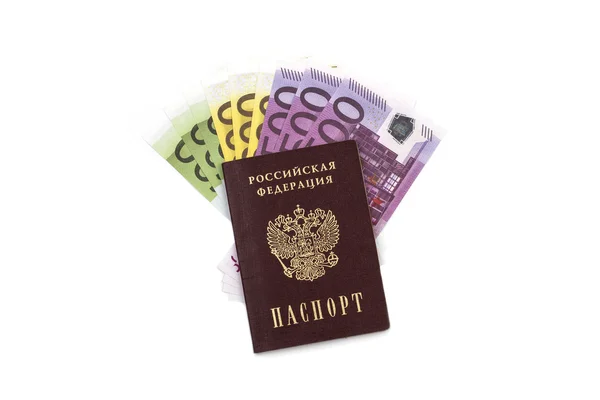 Bir pasaport ile para — Stok fotoğraf