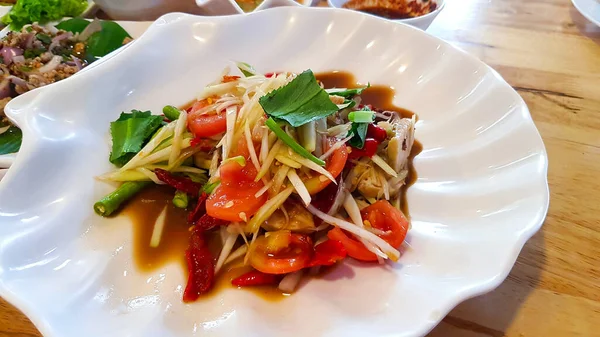 Sluiten Thaise Pittige Papaya Salade Met Tomaat Chili Groene Bonen — Stockfoto