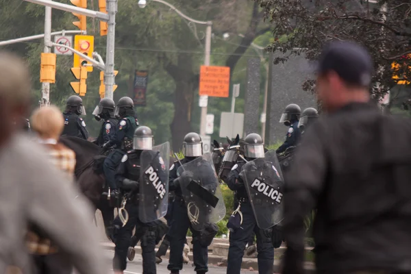 Zamieszki w pobliżu G20, 26 czerwca 2010 - Toronto, Kanada. — Zdjęcie stockowe