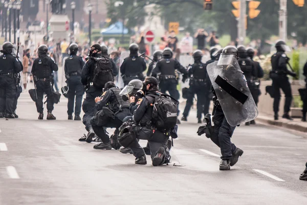 Disturbios cerca del G20, 26 de junio de 2010 - Toronto, Canadá . — Foto de Stock