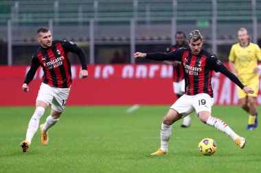 Milano, İtalya. 08 Kasım 2020. Ac Milan 'dan Theo Hernandez Ac Milan ve Hellas Verona arasındaki A serisi maçında.  