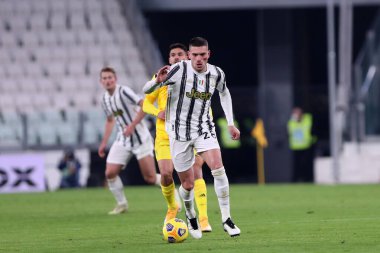Torino, İtalya. 21 Kasım 2020. Juventus FC 'den Merih Demiral, Juventus Fc ile Cagliari Calcio arasında oynanan Serie A karşılaşmasında.   