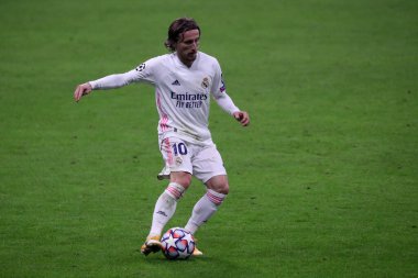 Milano, İtalya. 25 Kasım 2020. Uefa Şampiyonlar Ligi B Grubu karşılaşmasında Real Madrid Fc 'ten Luka Modriç ile FC Internazionale ve Real Madrid Fc arasında oynanan karşılaşma sırasında .