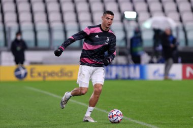 Torino, İtalya. 22 Aralık 2020. Juventus Fc takımından Cristiano Ronaldo UEFA Şampiyonlar Ligi G Grubu karşılaşmasında Juventus FC ve Dinamo Kyiv arasında oynanan karşılaşmada.