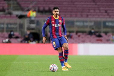 Fc Barcelona 'dan Ronald Araujo UEFA Şampiyonlar Ligi G Grubu karşılaşmasında Fc Barcelona ve Juventus Fc..